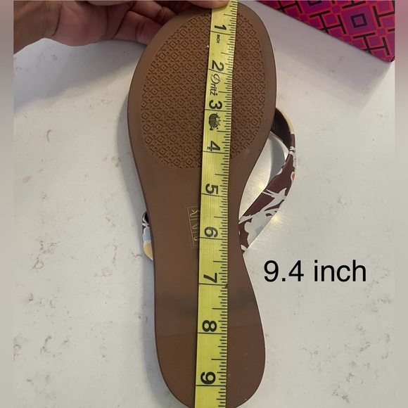 Tory Burch Floral Sandals new with box never worn ๐๐ธ๐ - Picture 9 of 9